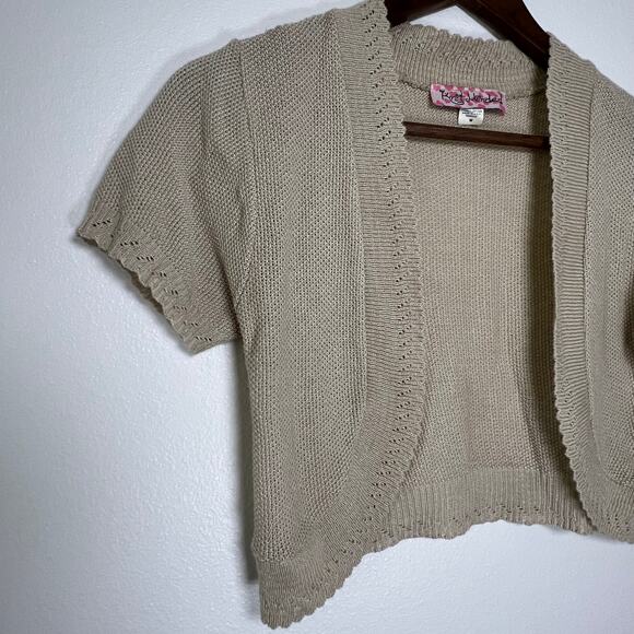 Knit Minded Cropped Short Sleeve Boho Knitted Shrug Cardigan - Picture 2 of 8